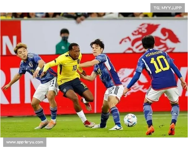 瓦尼亚神勇扑点助那不勒斯零封对手稳居积分榜首位